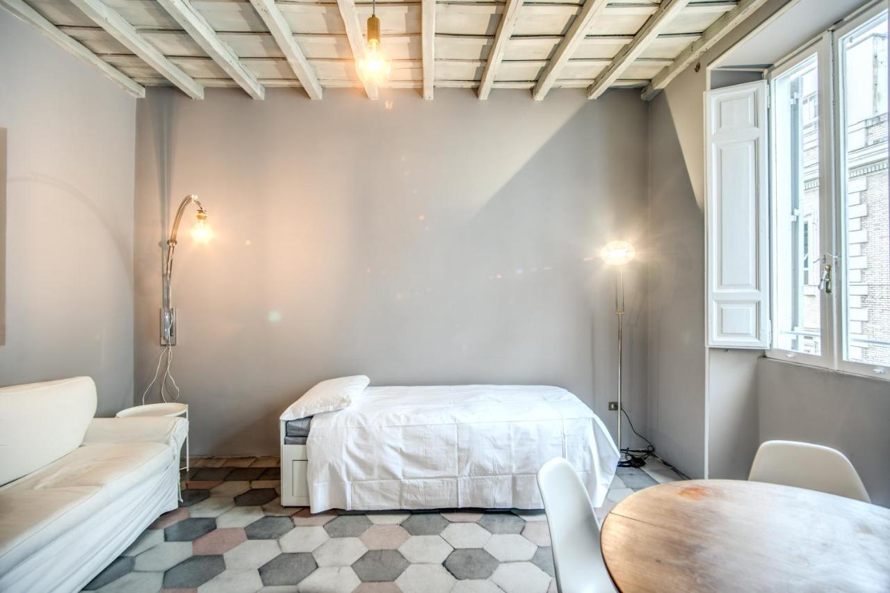 Stylish And Spacious Apartment Next To The Colosseum Řím Exteriér fotografie