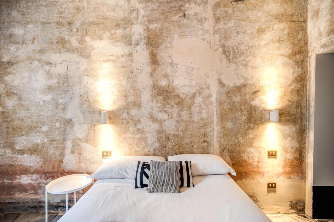 Stylish And Spacious Apartment Next To The Colosseum Řím Exteriér fotografie