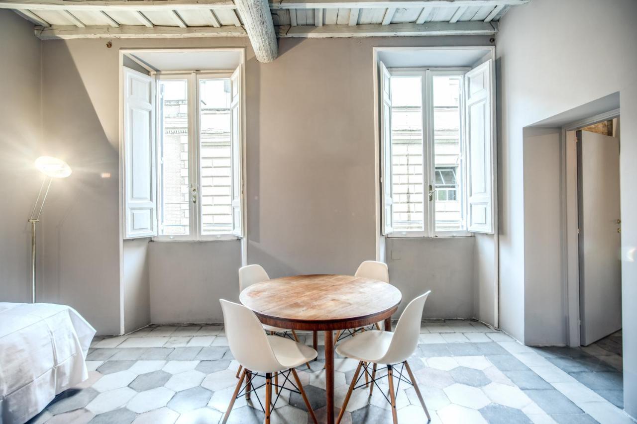Stylish And Spacious Apartment Next To The Colosseum Řím Exteriér fotografie